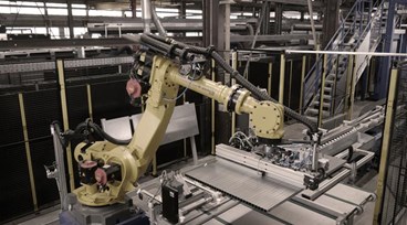 Dexion erweitert die Produktion von Aussteifungsprofilen