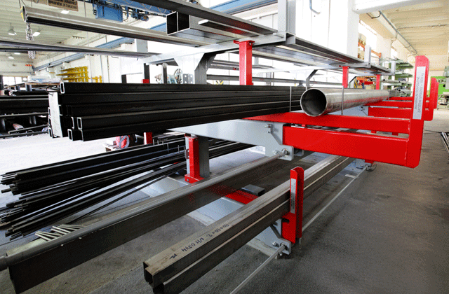  Manuelle bis halbautomatische Langgutlagerung