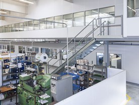 Hallenbüros - Meisterkabinen - Leitstand