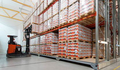 Cold & Frozen Goods Mobile Pallet Racking